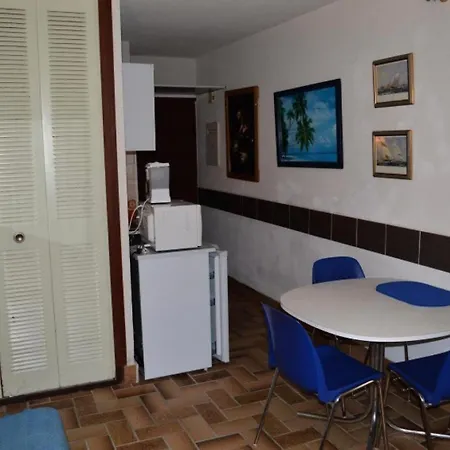Les Cyclades - 2 Personnes 2 Couchages Port Leucate. Ref: 2cyc_58b Mae-6254 Apartment